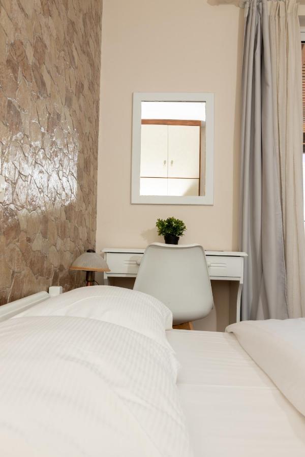Αnastasia Apartments Mavrovoúnion 外观 照片