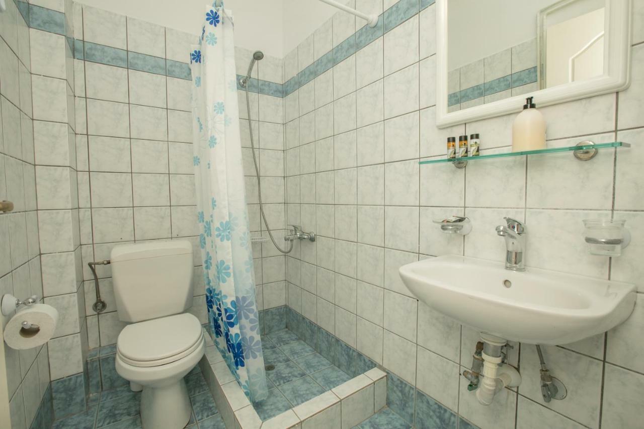 Αnastasia Apartments Mavrovoúnion 外观 照片